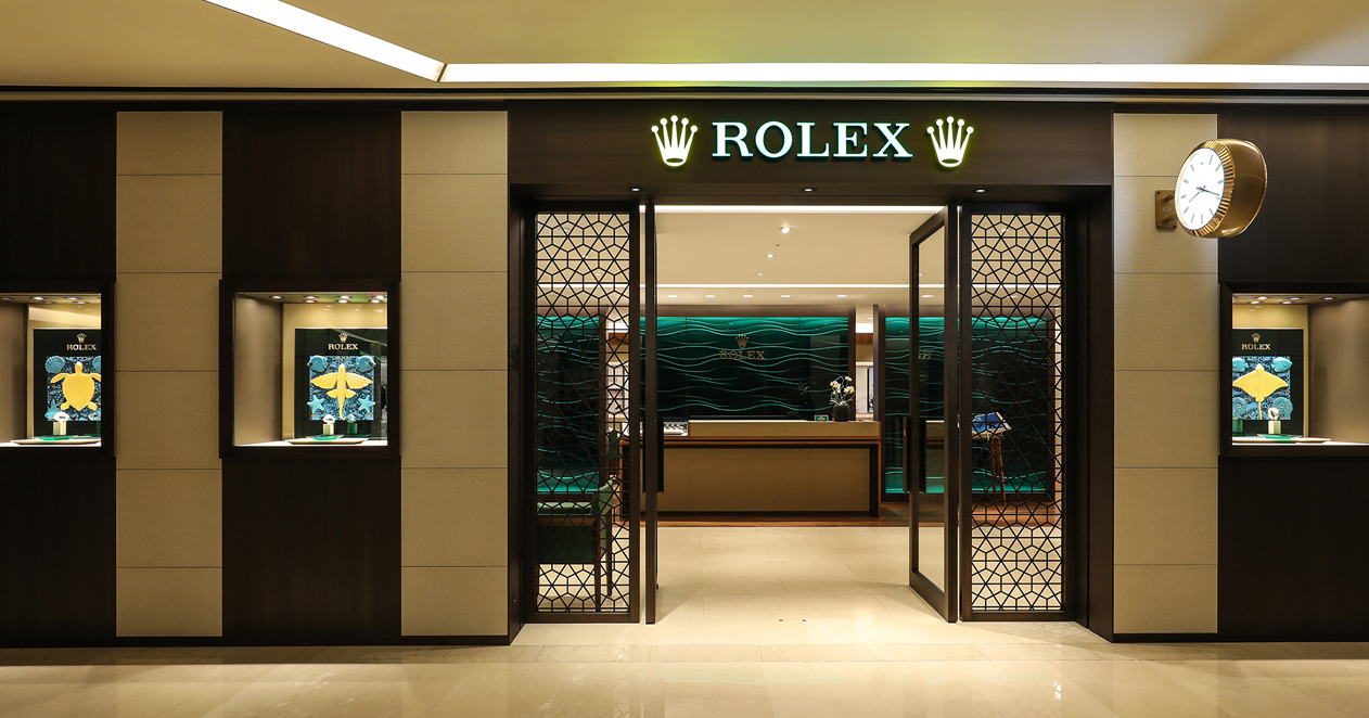 discover our luxury rolex showroom - Uno Watch